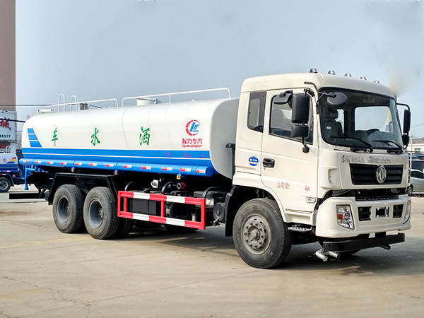 東風(fēng)專用底盤(pán)后雙橋?yàn)⑺?18-20方噴灑車