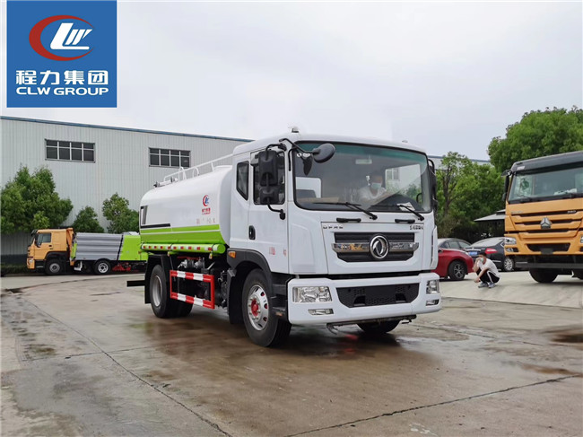 國(guó)六玉柴200馬力灑水車/東風(fēng)D9系列