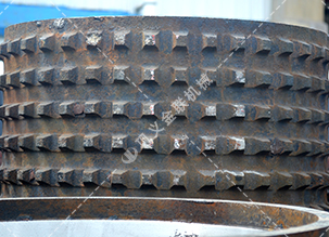 雙齒輥破碎機(jī)-狼牙齒輥破碎機(jī)價(jià)格-齒輥式破碎機(jī)圖片/視頻/原理型號
